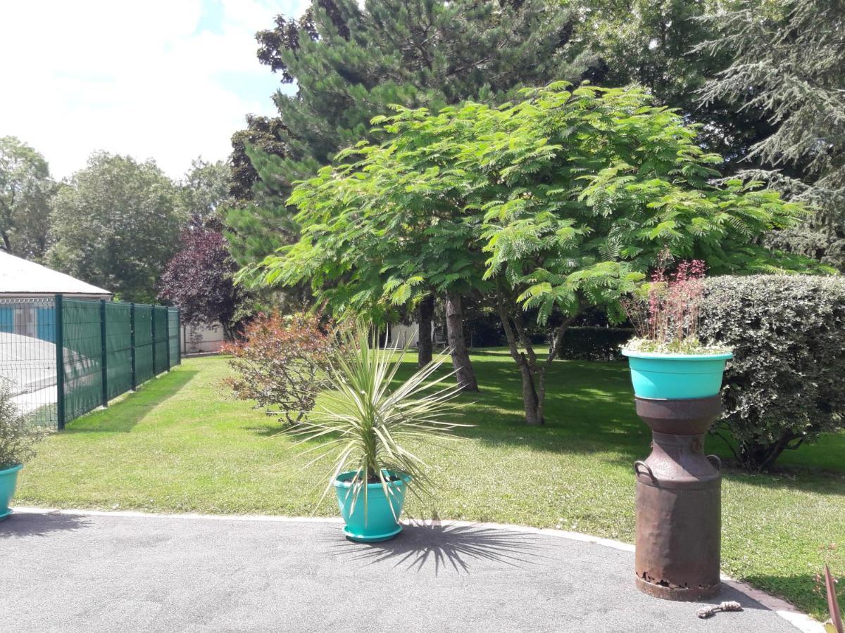 Logis De Lange Studio 2 P Saint-Hilaire-la-Palud Екстериор снимка
